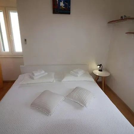Room Solo Sumartin Exterior photo
